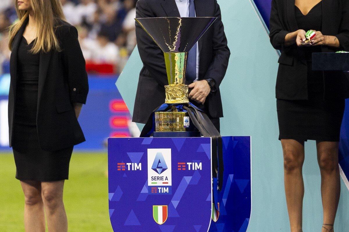 La coppa Scudetto Serie A