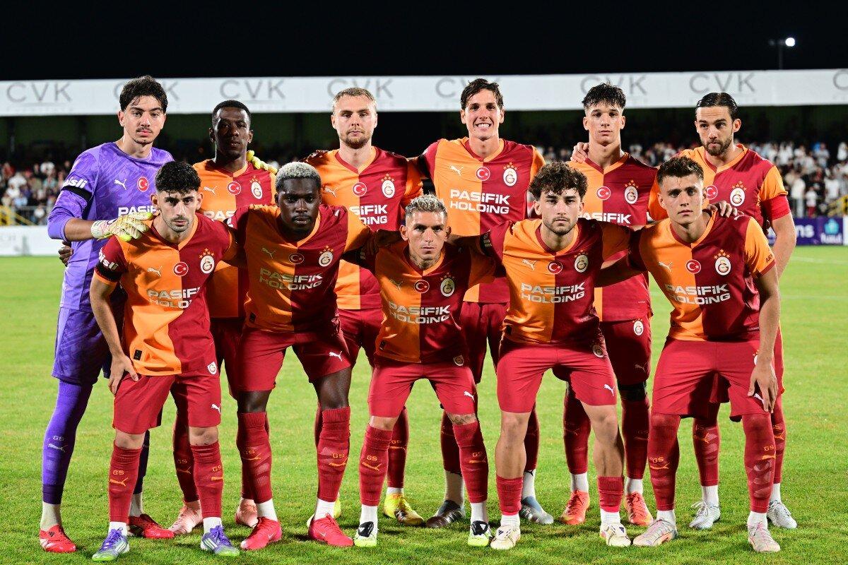 La formazione del Galatasaray nella prima amichevole 2025-2026