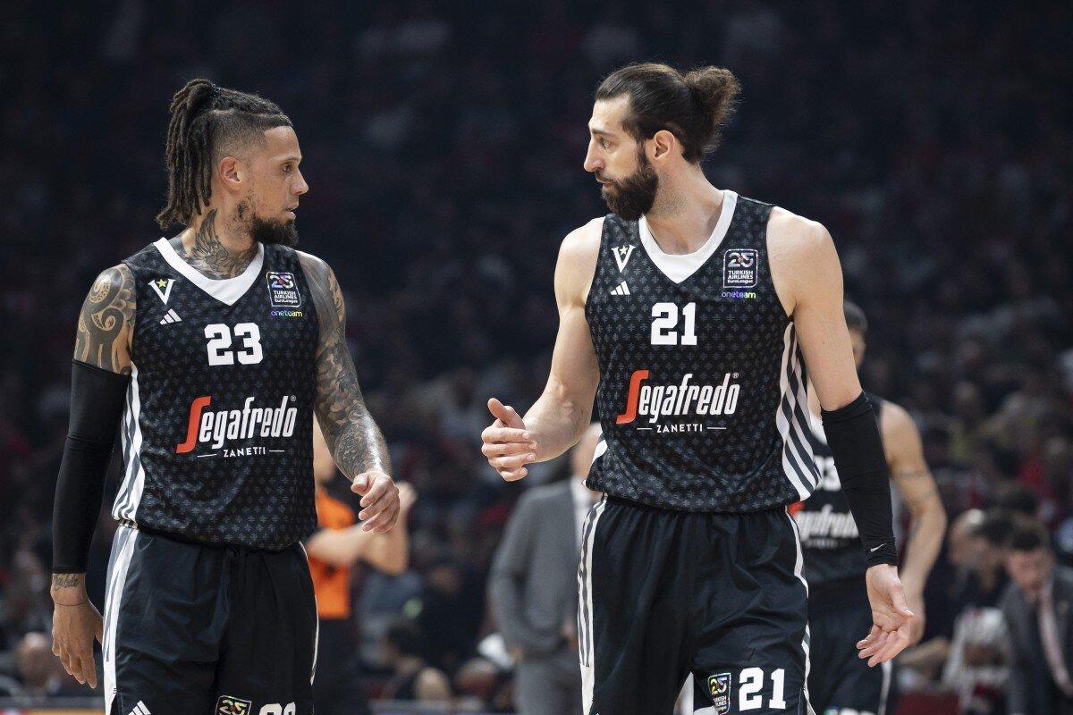 Daniel Hackett e Tornike Shengelia della Virtus Segafredo Bologna