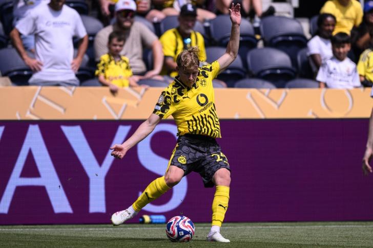 Daniel Svensson del Borussia Dortmund