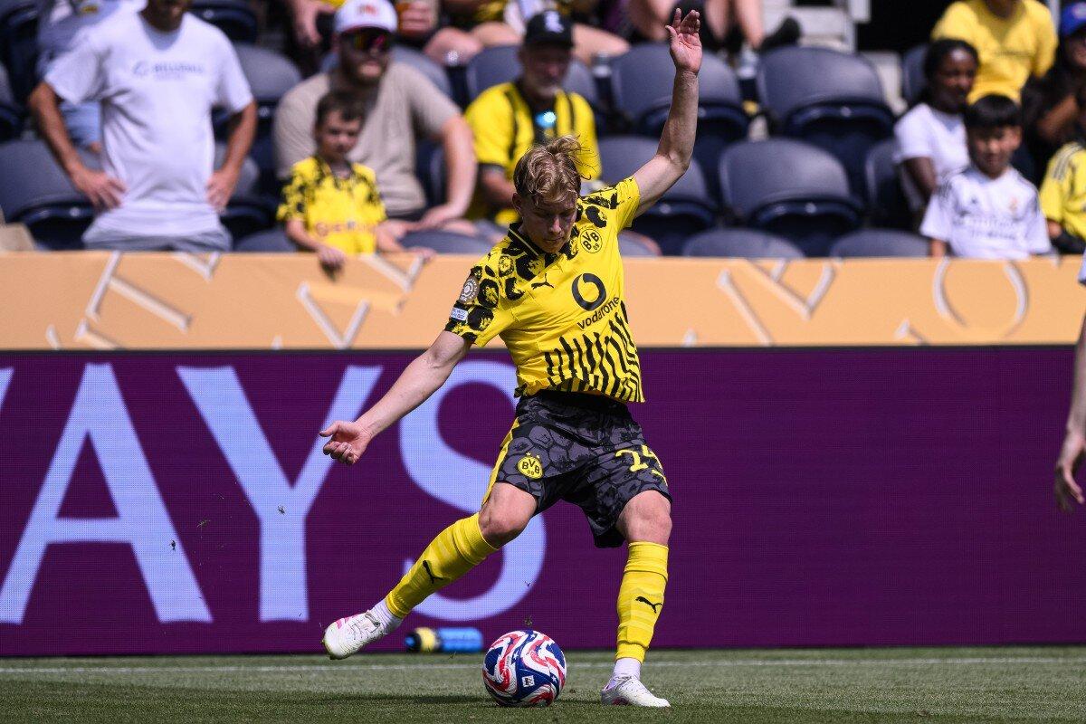 Daniel Svensson del Borussia Dortmund