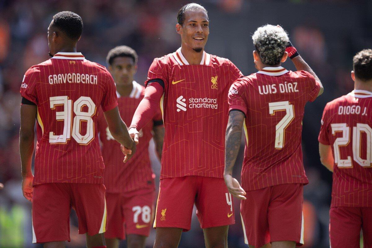VIrgil van Dijk, Ryan Gravenberch e Luis Diaz del Liverpool